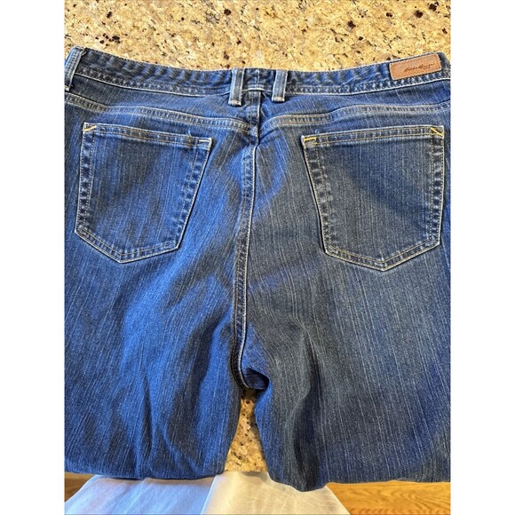 Eddie Bauer Women's Jesns Shaped Bootcut Blue Denim 16S Short Inseam - Picture 6 of 8